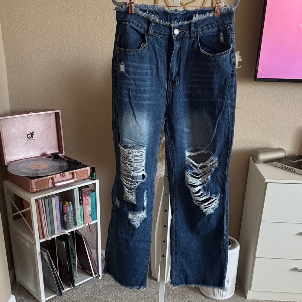 Dark Blue Frayed Hem Jeans